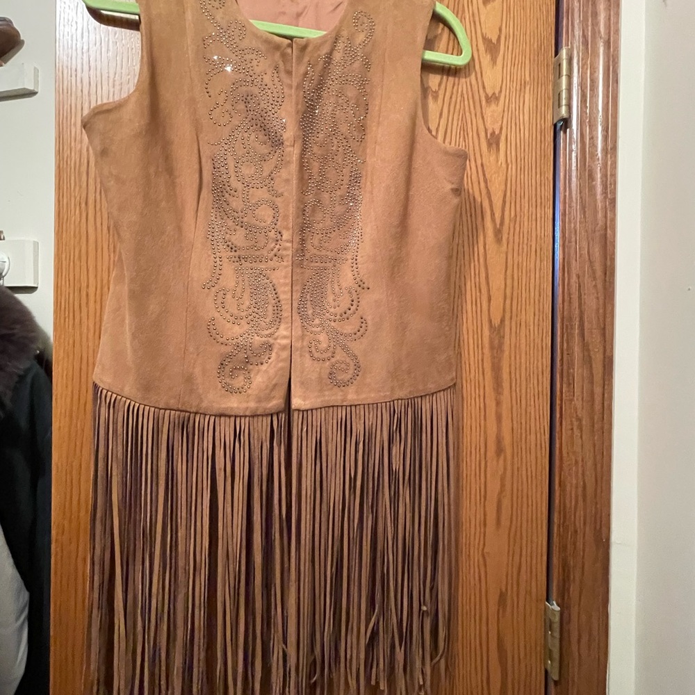 Cowgirl vest with long fringe